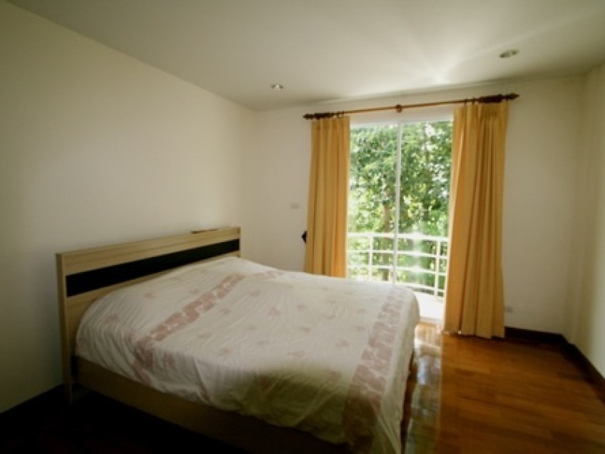 Image RKTV137 3