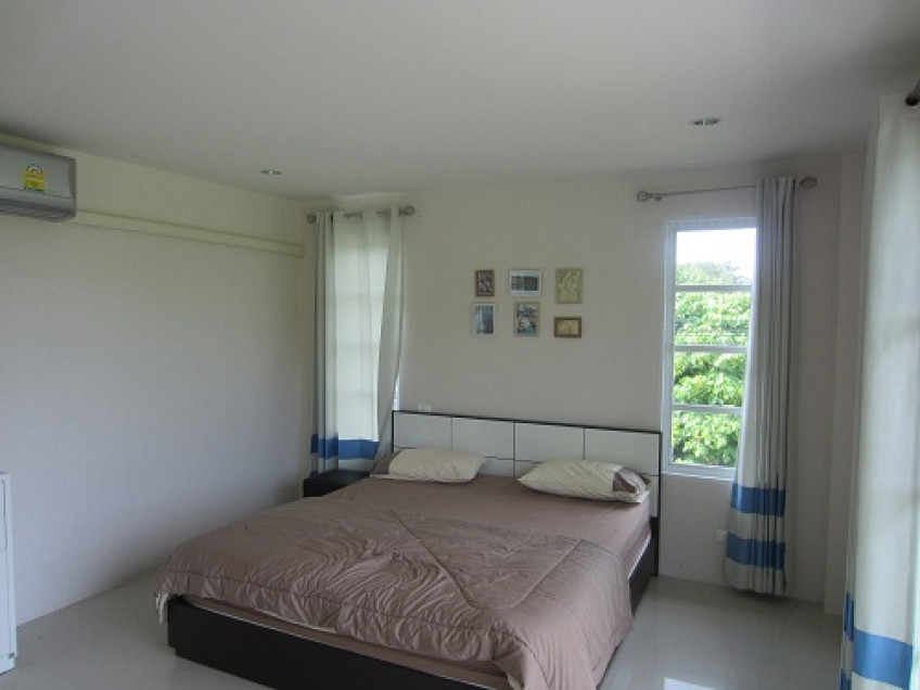 Image RRV72 9
