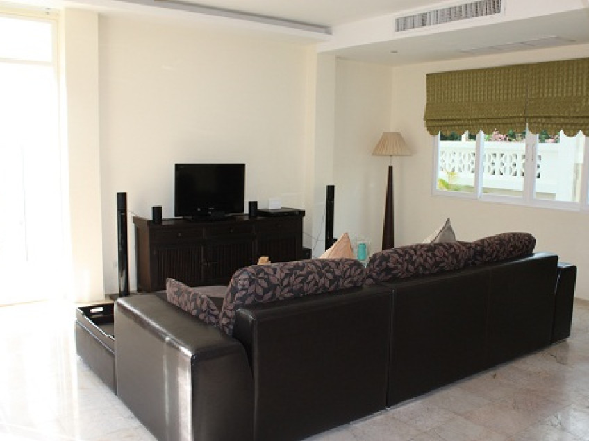 Image HKTV004 5
